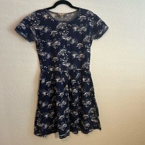 Vintage 1990s Blue and White Floral Dress Size Small.